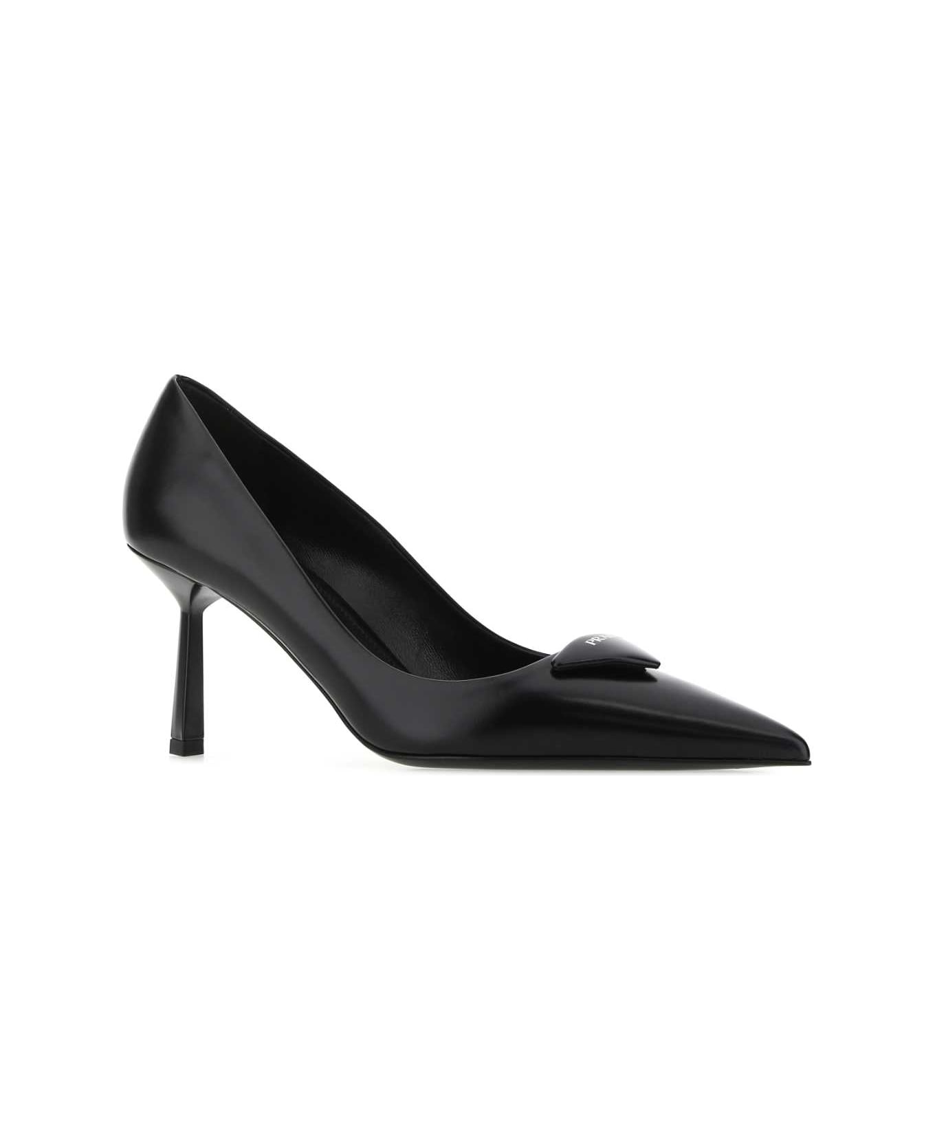 Prada Black Leather Pumps - F0002