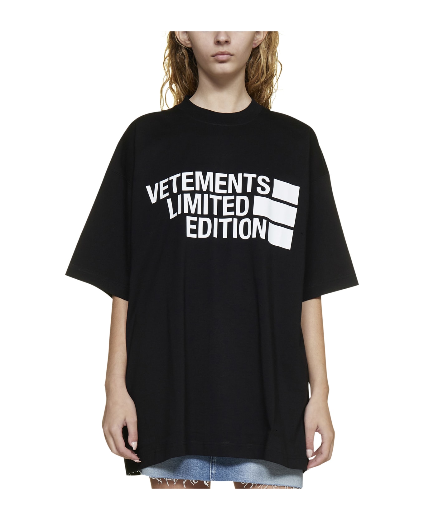 VETEMENTS T-Shirt - Black white