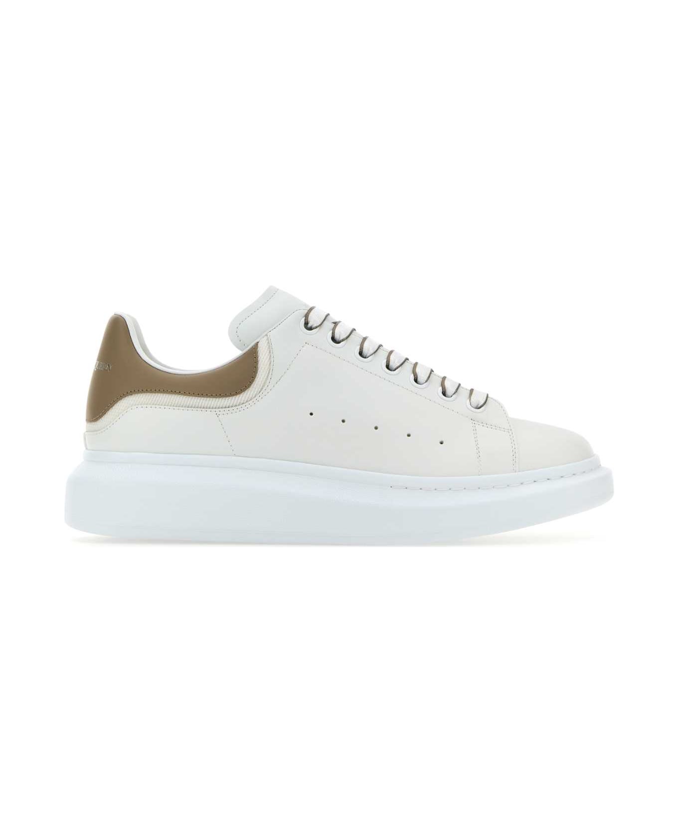 Alexander McQueen White Leather Sneakers With Dove Grey Leather Heel - WHITESTONE