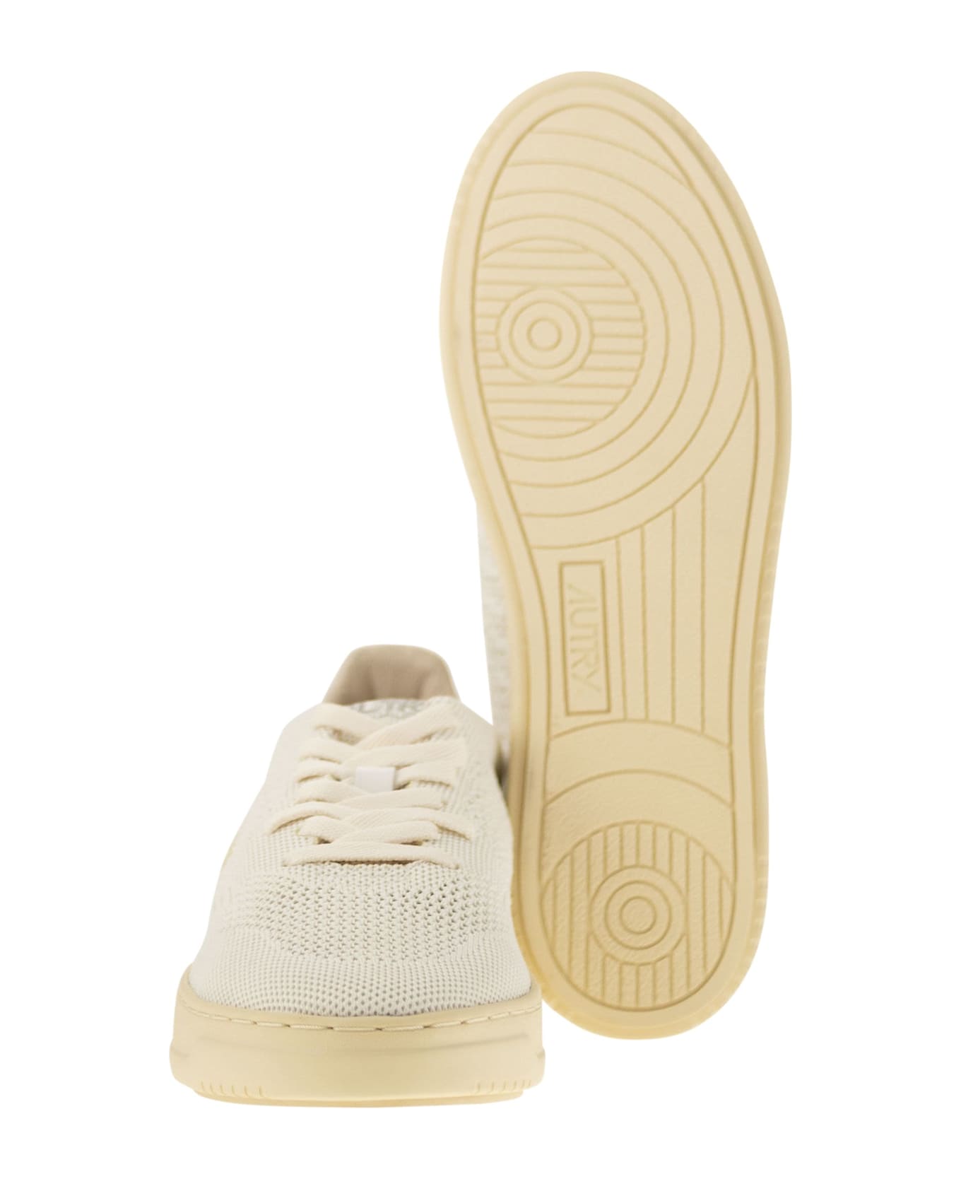 Autry Easeknit - Perforated Fabric Trainers - Ivory