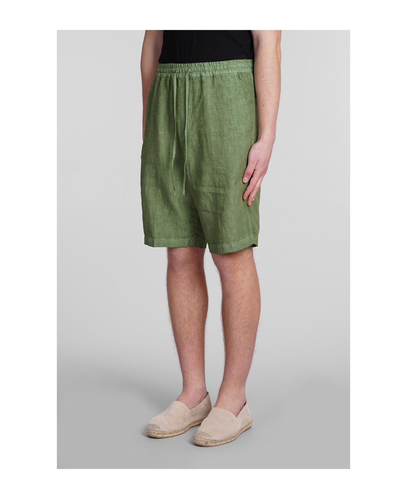 120% Lino Shorts In Green Linen ショートパンツ