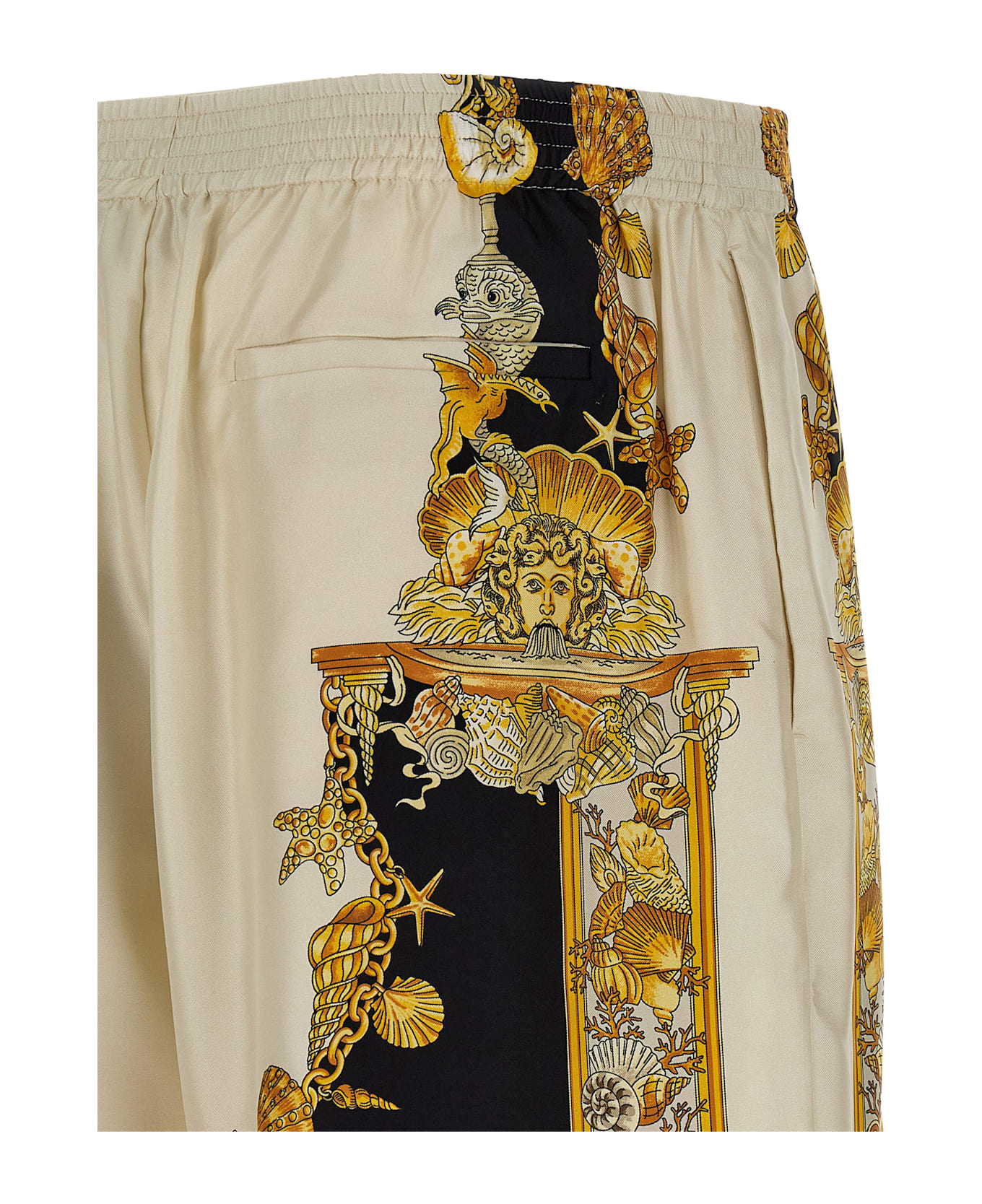 Versace 
coral Theatre
 Print Bermuda Shorts