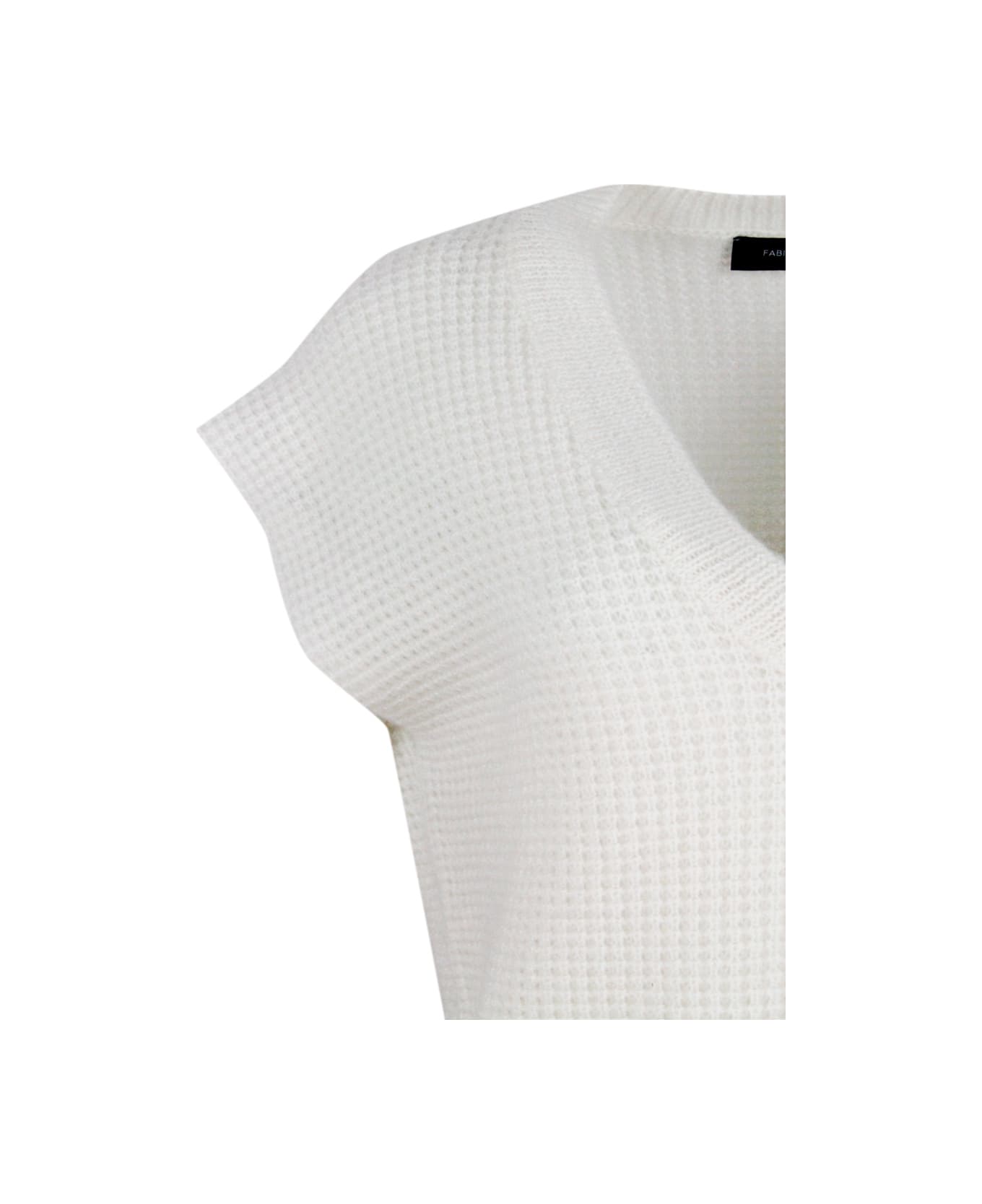 Fabiana Filippi Sleeveless V-neck Vest Sweater In Mohair With Diamond Stitch Work - cream ベスト