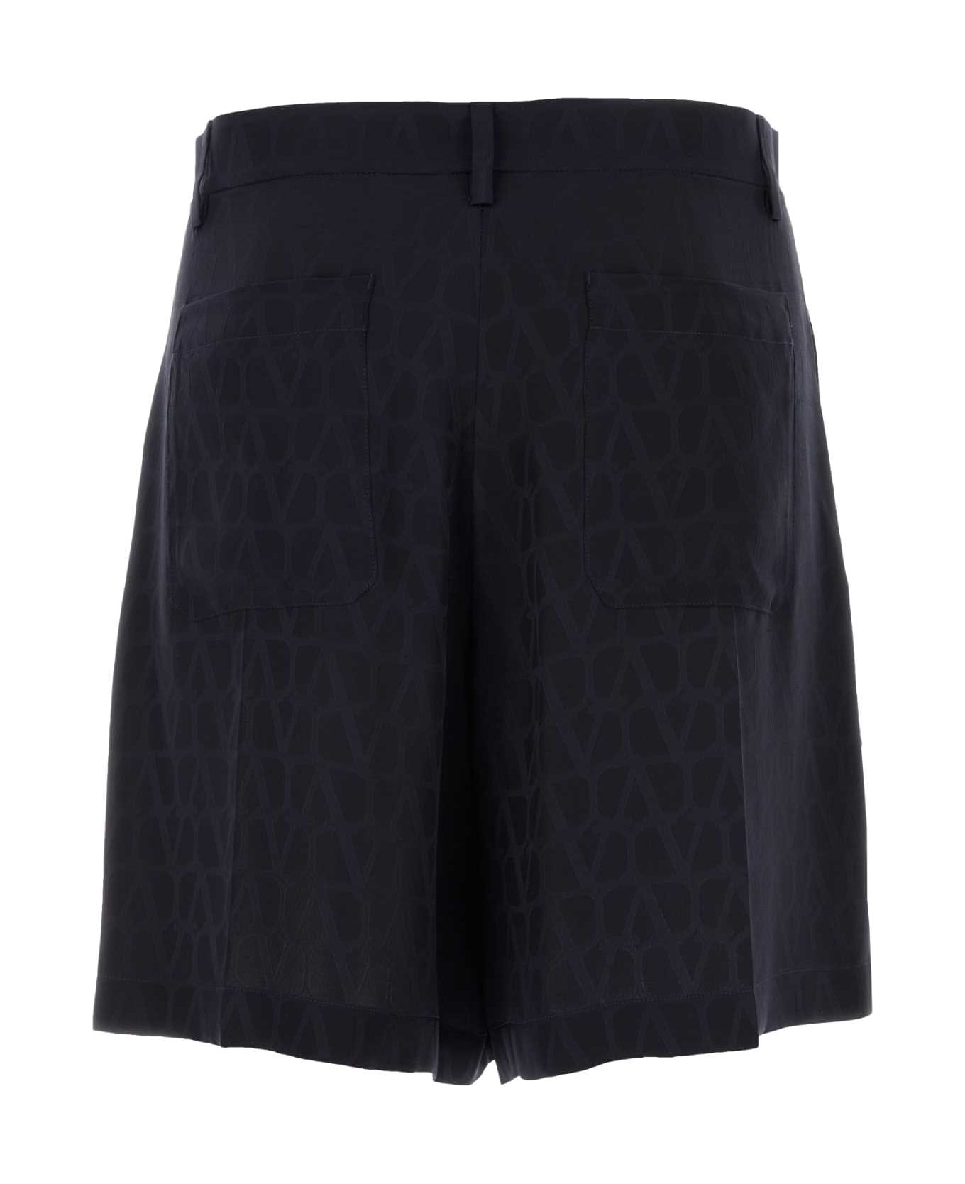 Valentino Garavani Toile Iconographe Bermuda Shorts - STTOILEICONOGRAPHNAVYNAVY