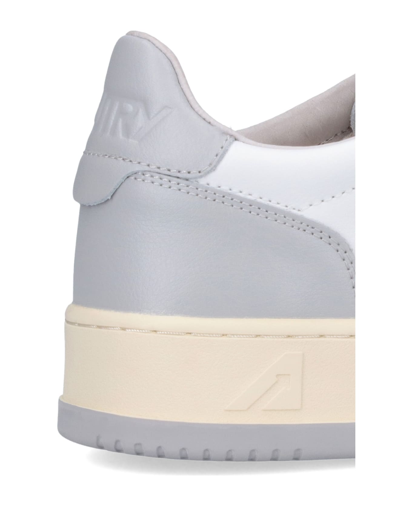 Autry Grey And White Two-tone Leather Medalist Low Sneakers - White/grey