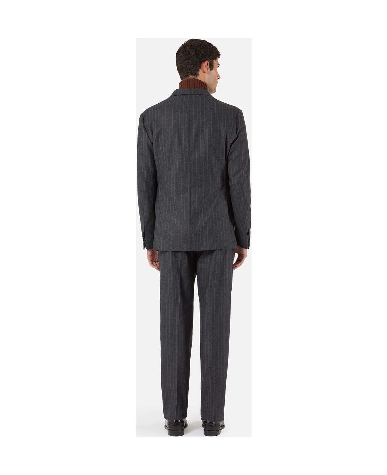 doppiaa Aadroant Pinstripe Suit