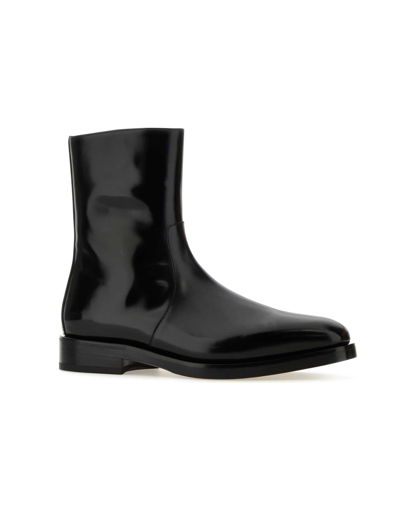 Ferragamo Black Leather Gerald Ankle Boots - NERO