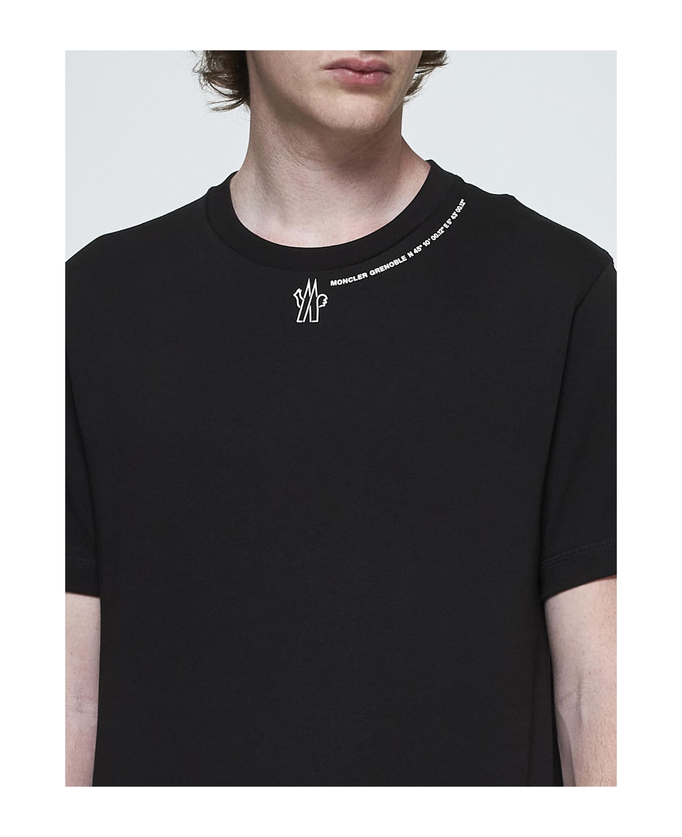 Moncler Logo Cotton T-shirt - Black