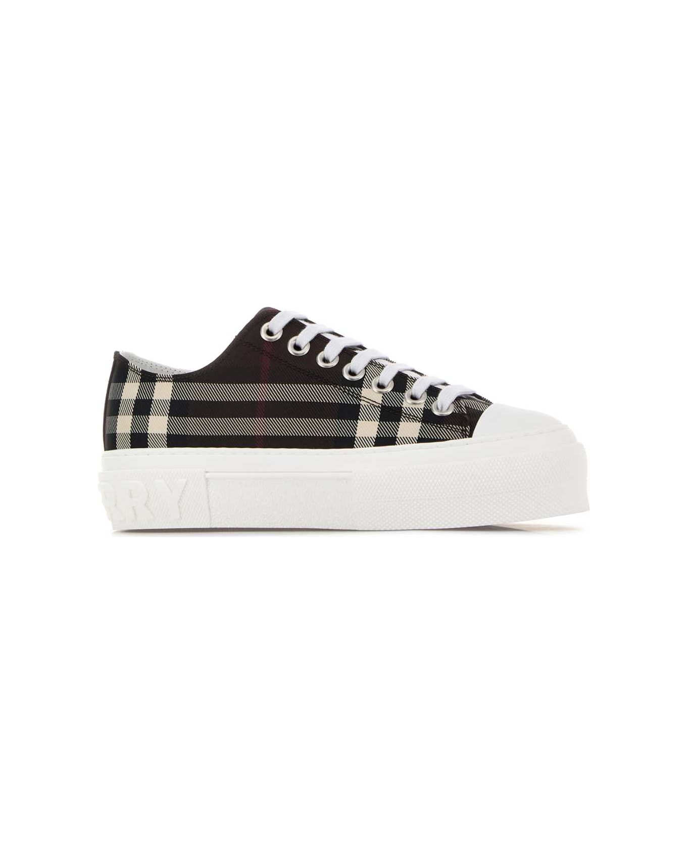 Burberry Embroidered Cavas Sneakers - MAHOGANYIPCHECK