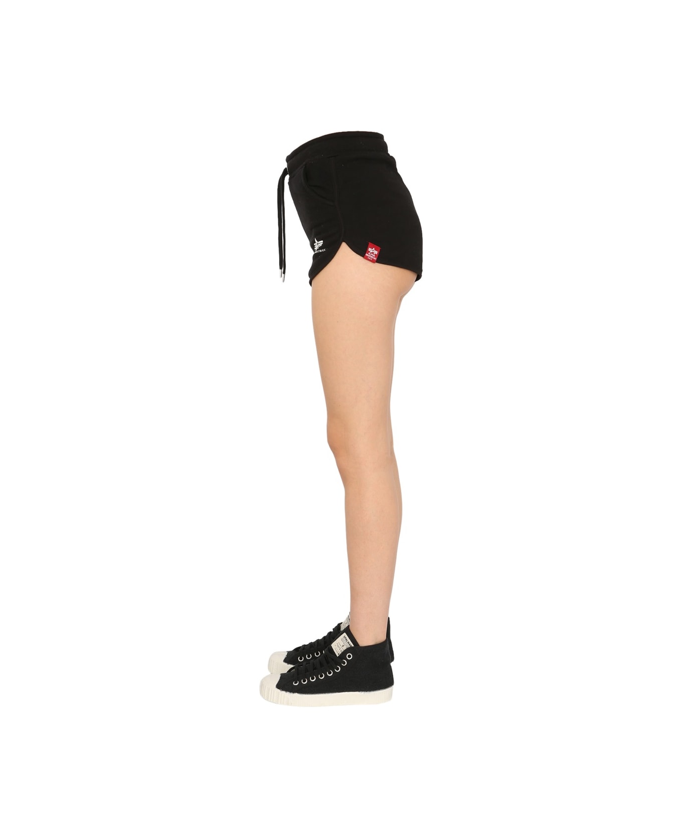 Alpha Industries Shorts With Logo - BLACK
