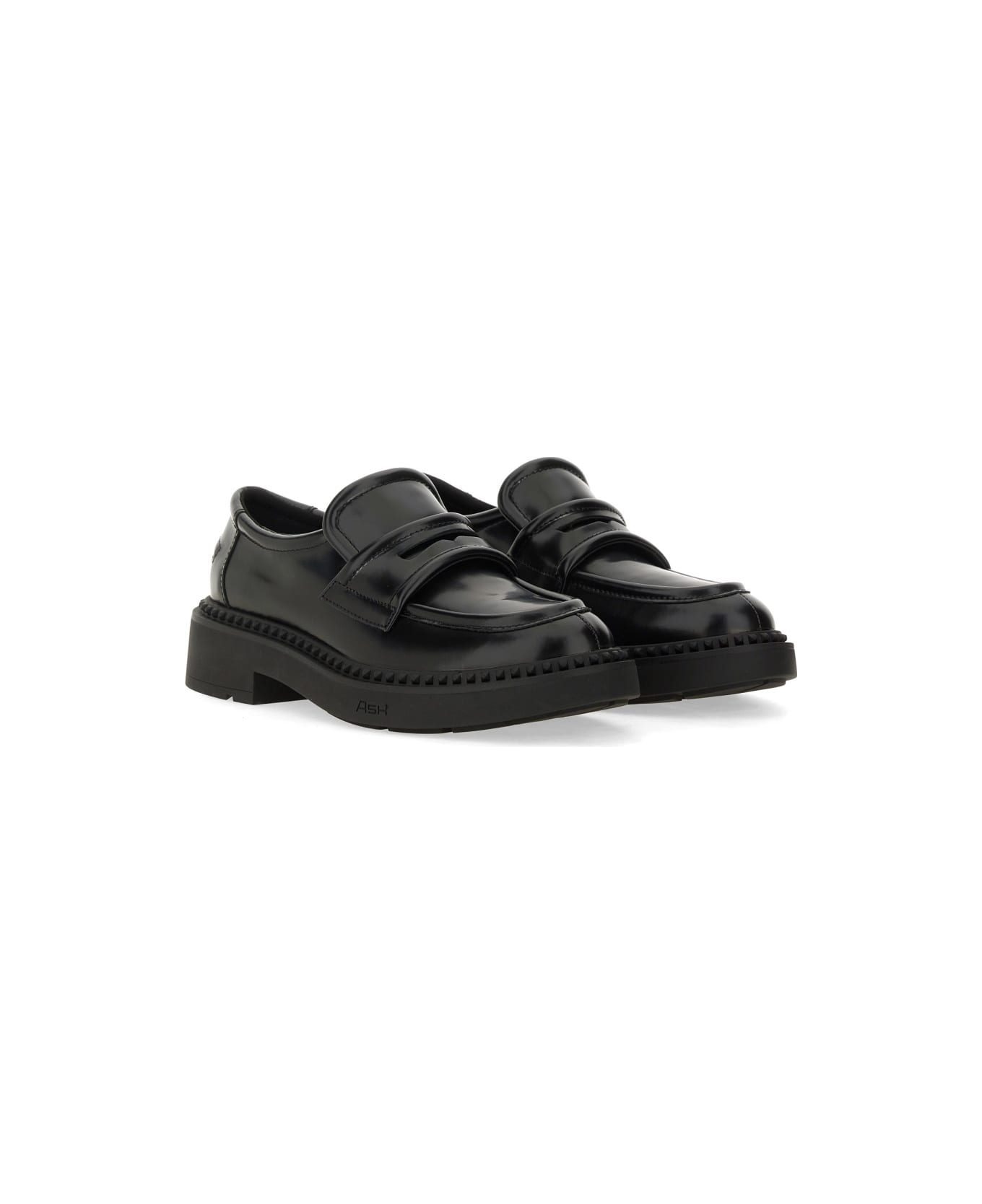 Ash Moccasin Miracle - BLACK