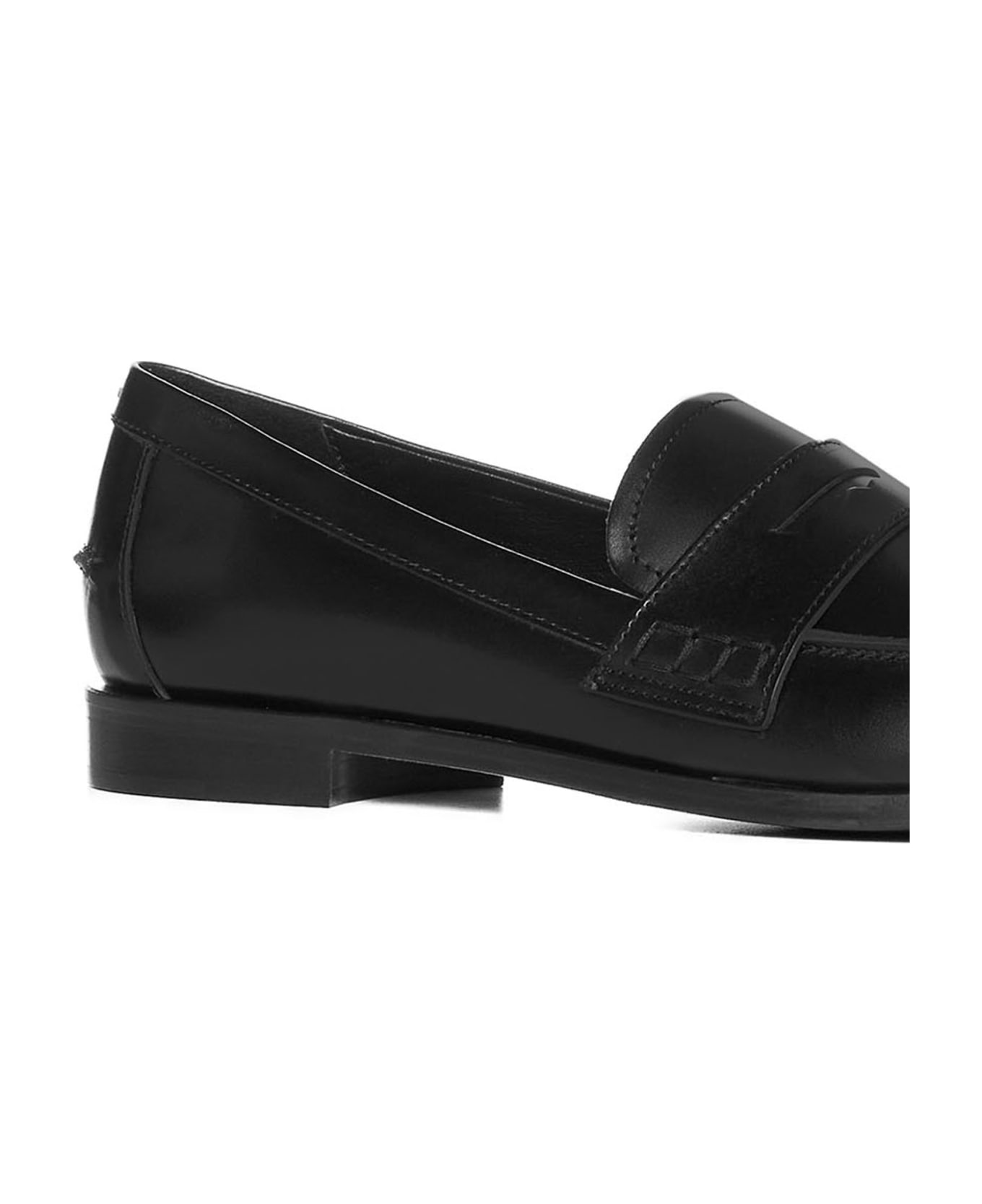 aeyde Flat Shoes - Black