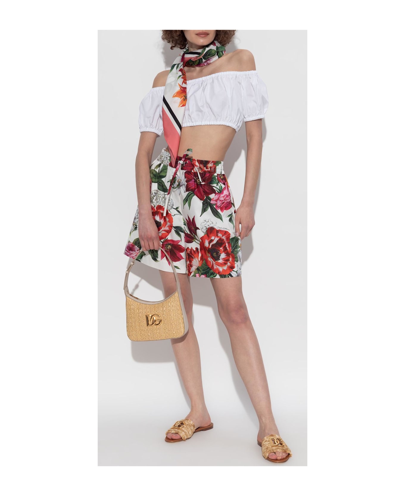 Dolce 
Gabbana Floral Motif Shorts - MultiColour