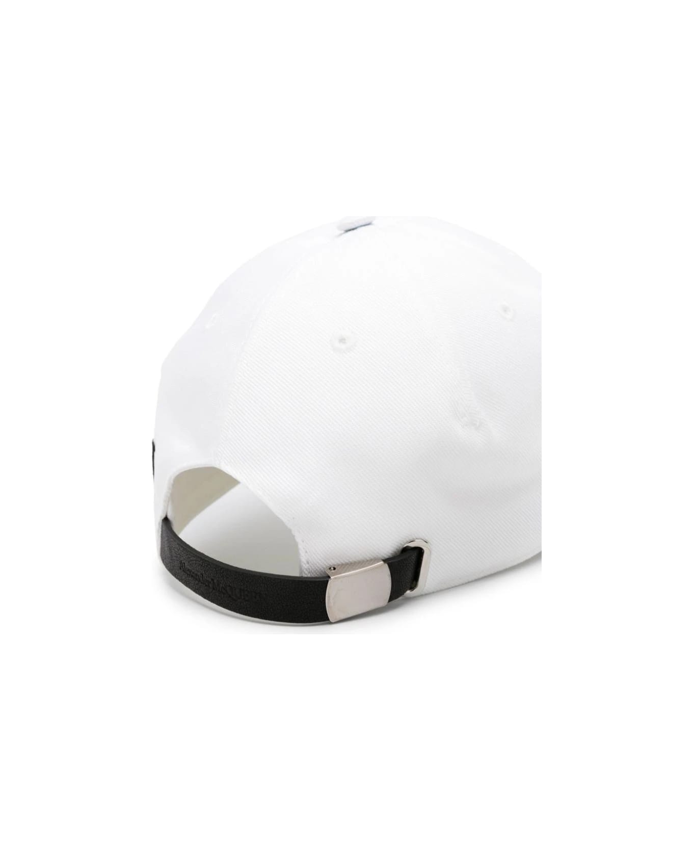 Alexander McQueen White Baseball Peppa hat With Mcqueen Embroidery - White