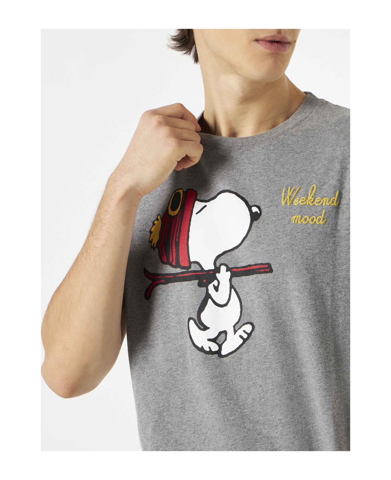 MC2 Saint Barth Man T-shirt With Snoopy Weekend Mood Embroidery | Snoopy - Peanuts Special Edition - GREY