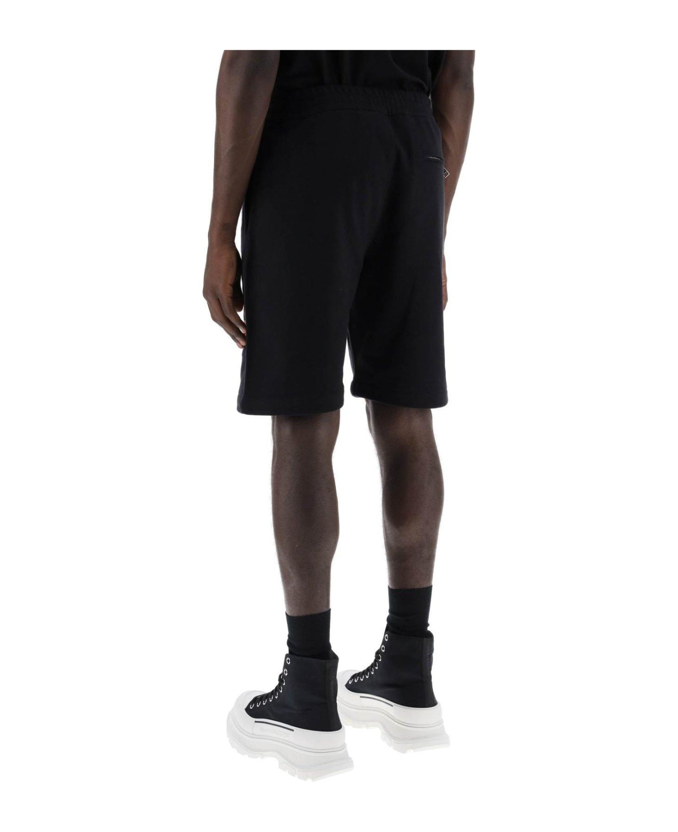 Alexander McQueen Graffiti-logo Printed Sweatshorts - Black ショートパンツ
