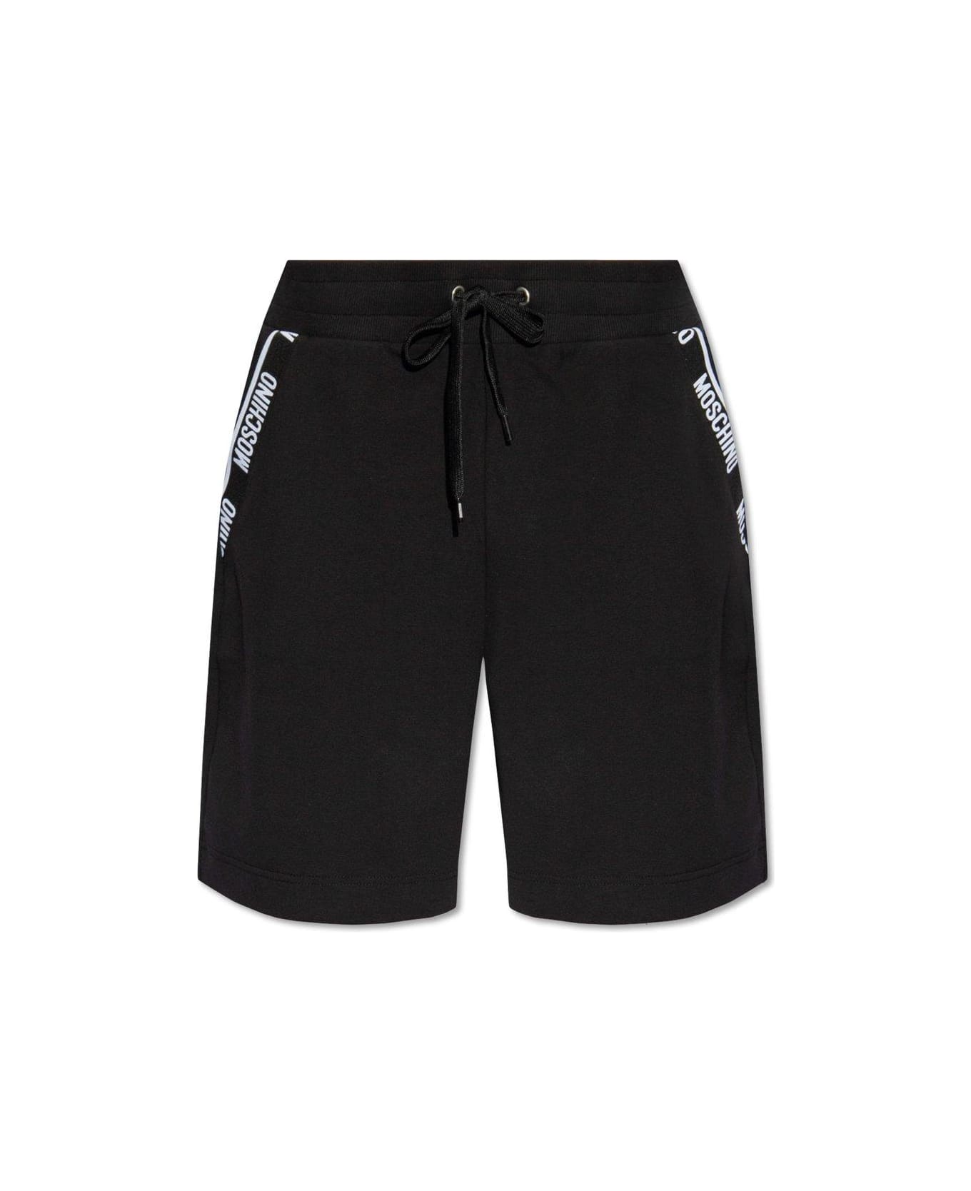 Moschino Knee-length Drawstring Shorts - Black ショートパンツ