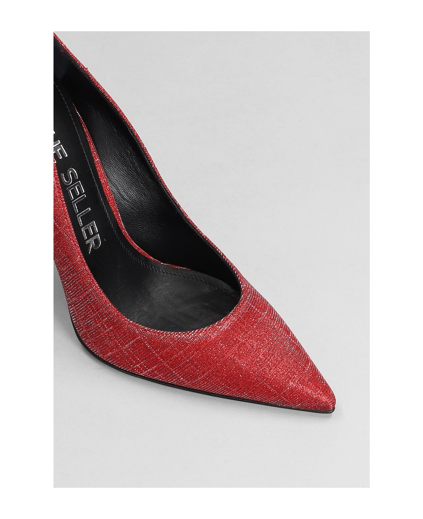 The Seller Pumps In Red Glitter - red