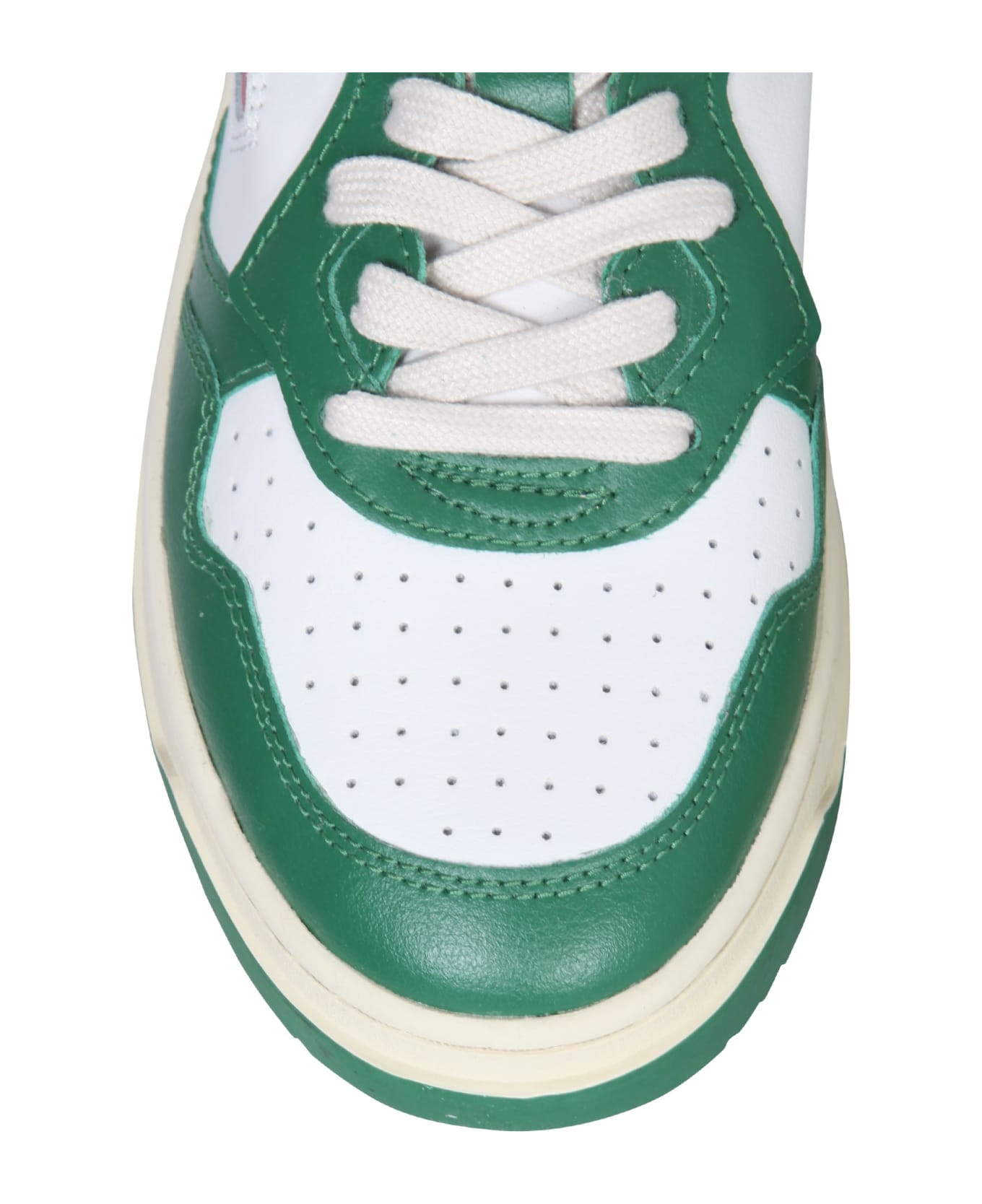 Autry Medalist Low Sneakers