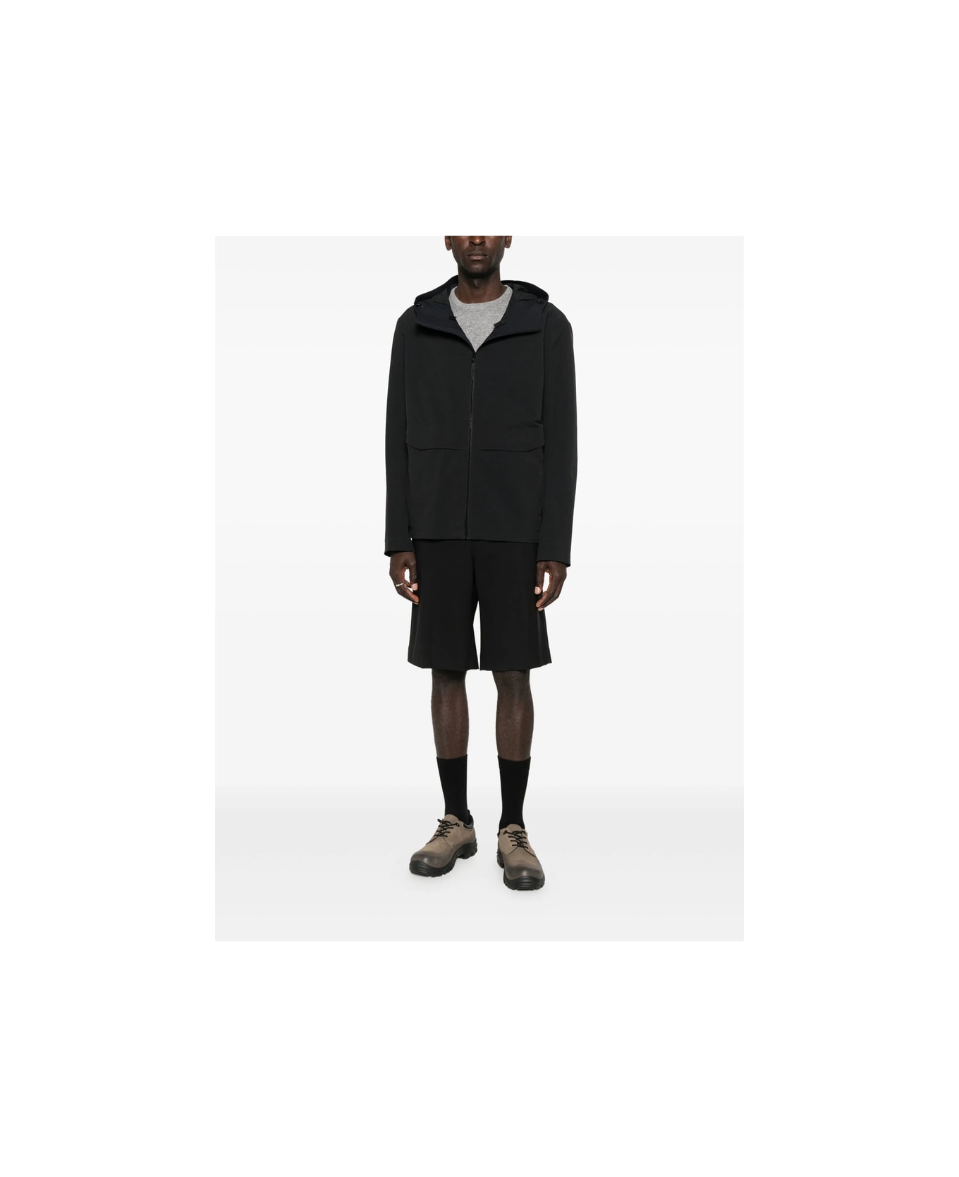 Arc
teryx Veilance Outerwear - BLACK
