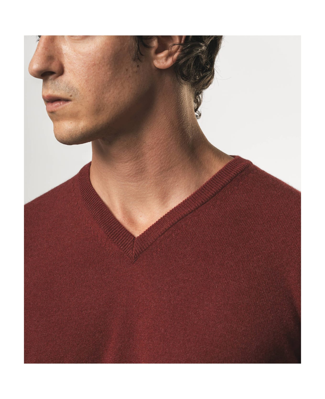 Larusmiani V-neck Sweater Bachelor Sweater - Red