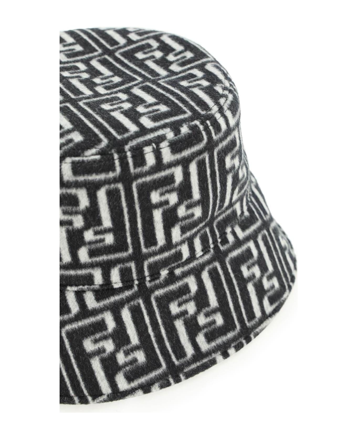 Fendi Jacquard Wool Bucket Hat - Black, white