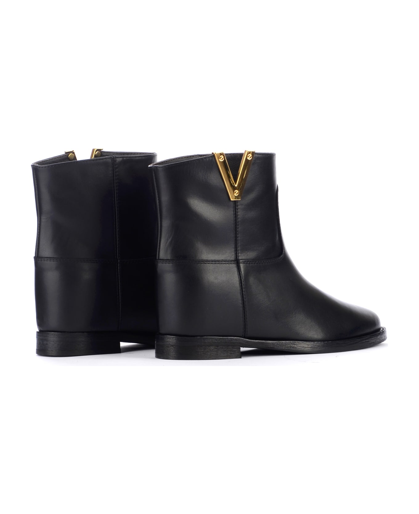 Via Roma 15 Ankle Boot In Black Leather With Golden V - BLACK ブーツ
