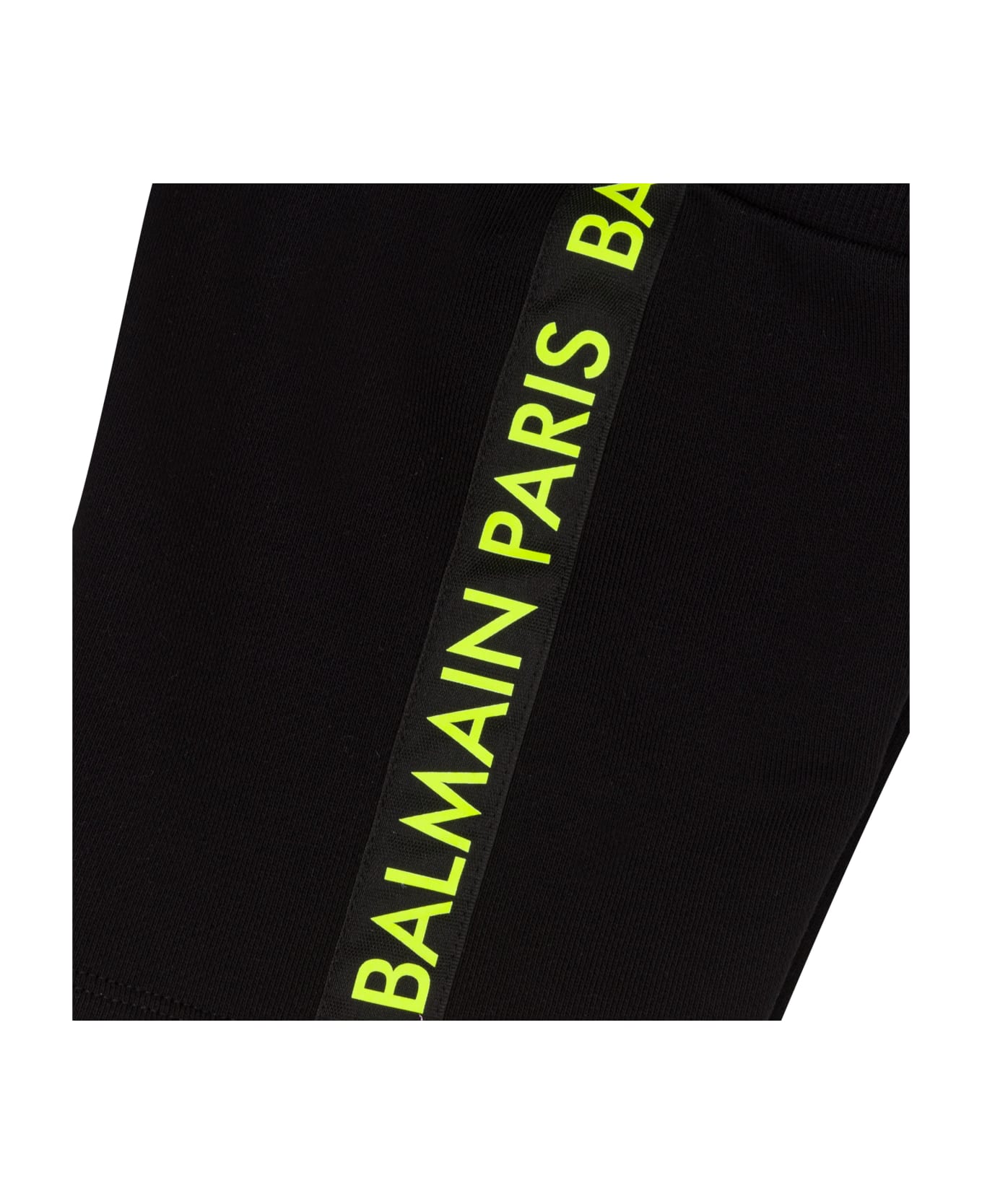 Balmain Shorts Con Logo - Black ボトムス