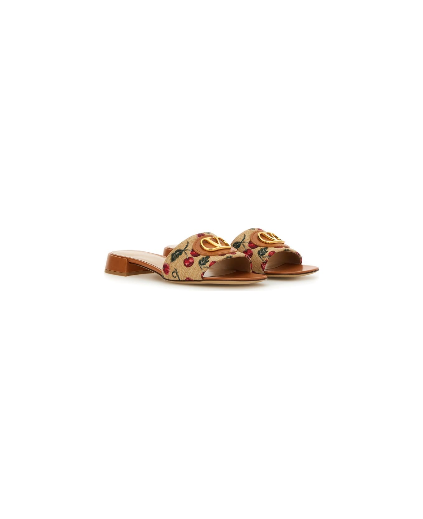 【VALENTINO】VLogo Signature 装飾レザースライド 関送料込み Valentino Garavani Slide Sandal 'vlogo Signature' | italist