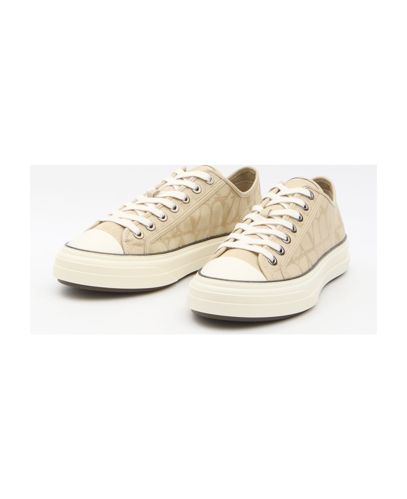 Valentino Garavani Totaloop Low-top Sneakers