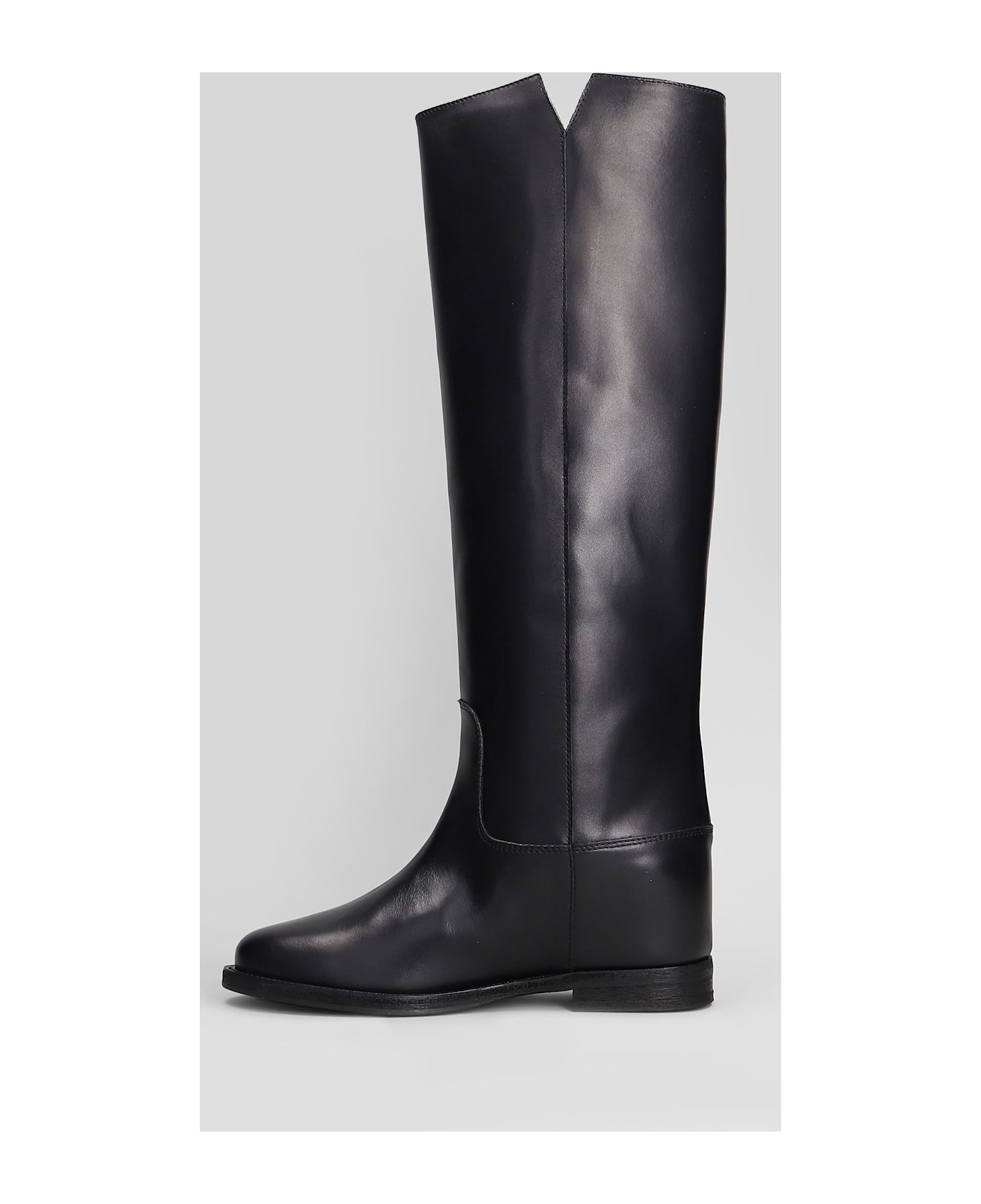 Via Roma 15 In Black Leather - black