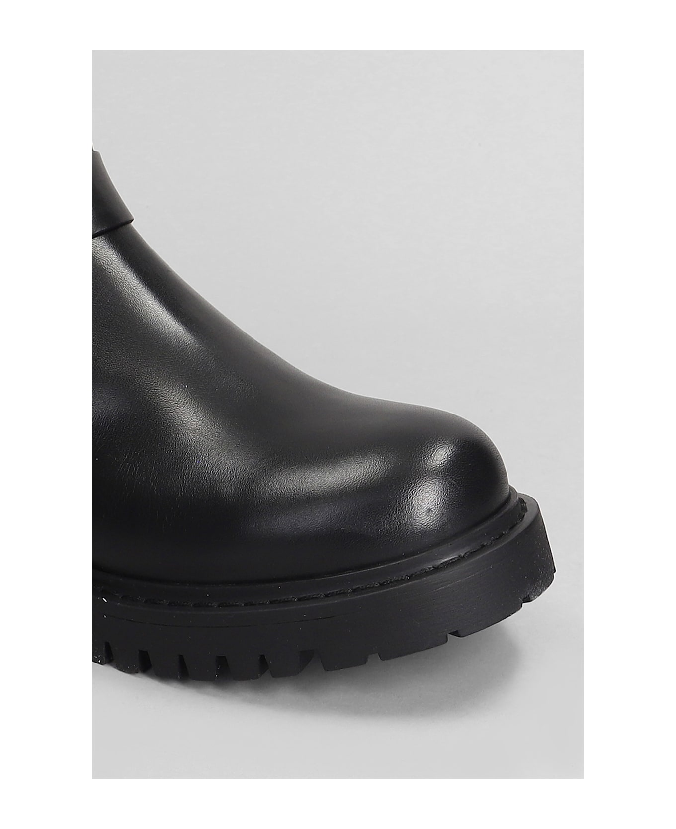 Julie Dee Combat Boots In Black Leather - black