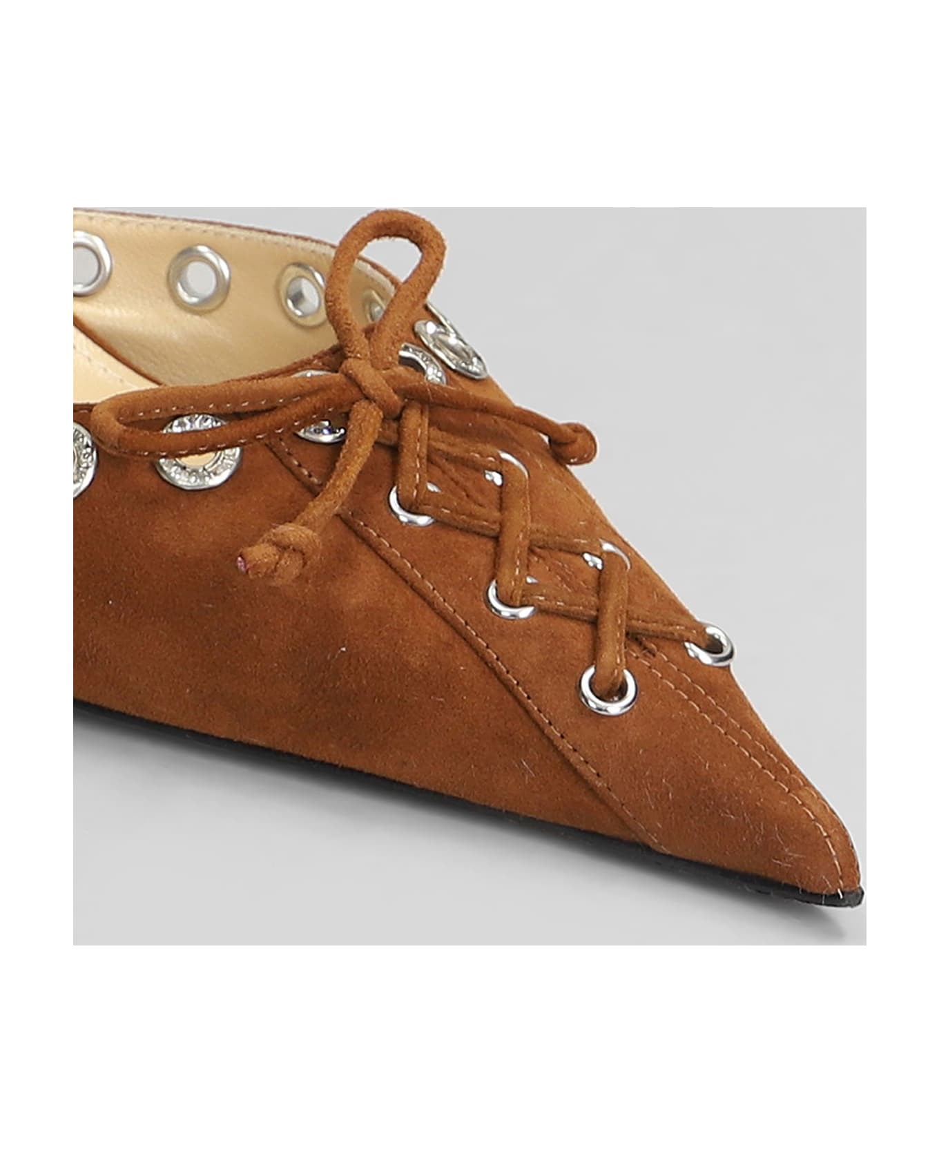 Mach 
Mach Pumps In Brown Suede - brown