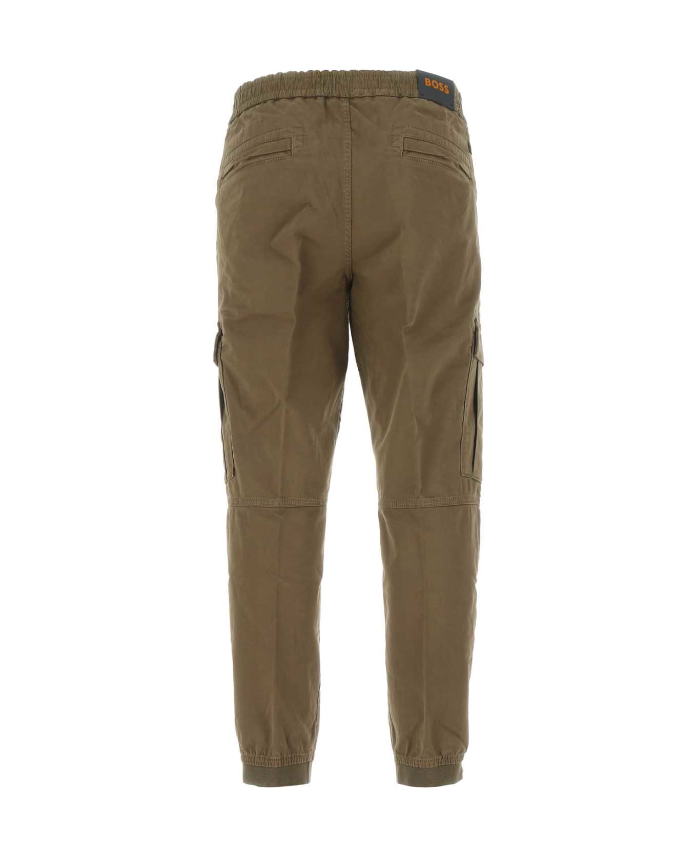 Hugo Boss Brown Stretch Cotton Cargo Pant - 308 ボトムス