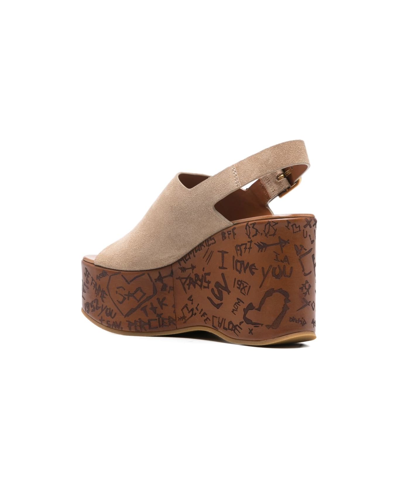 Chloé Maxime Wedge Sandals - Beige
