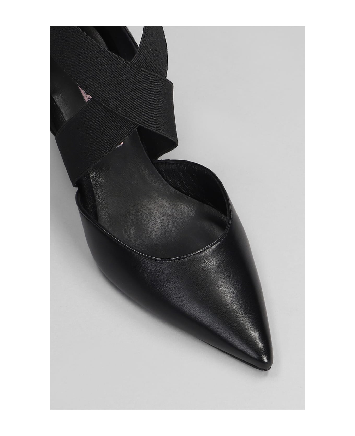 Marc Ellis Pumps In Black Leather - black