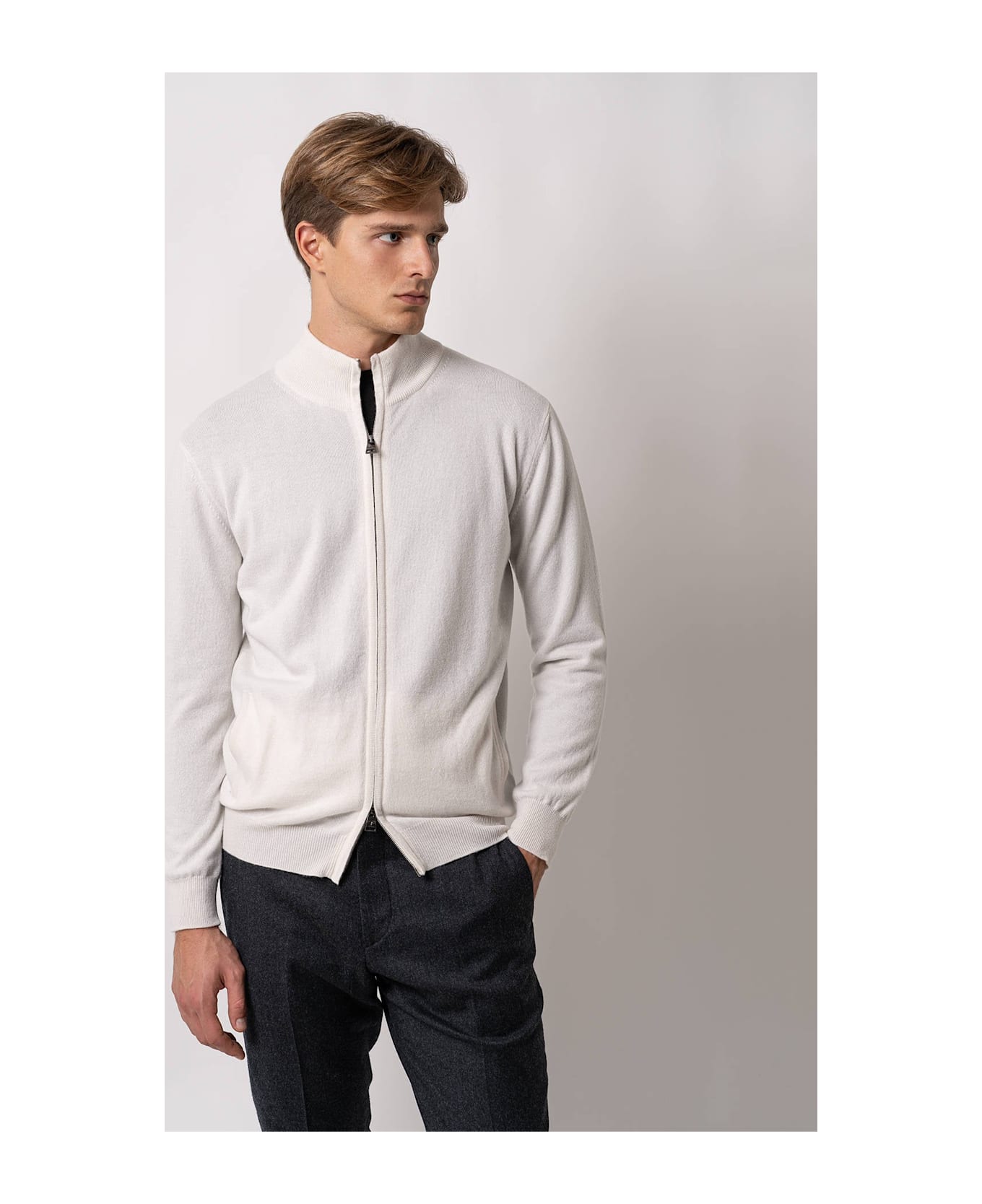 Larusmiani Cardigan Full Zip Warth Jacket - Ivory