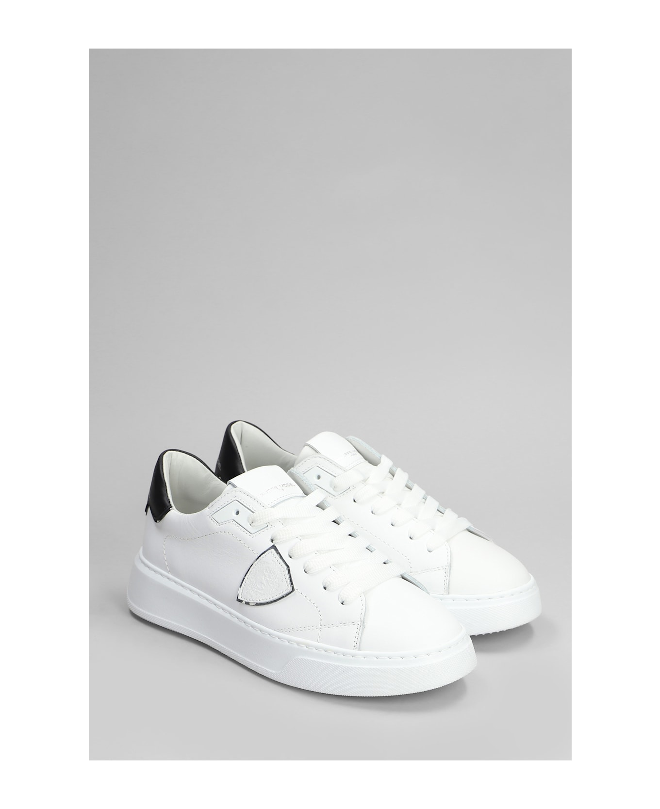 Philippe Model Temple Low Sneakers In White Leather - white