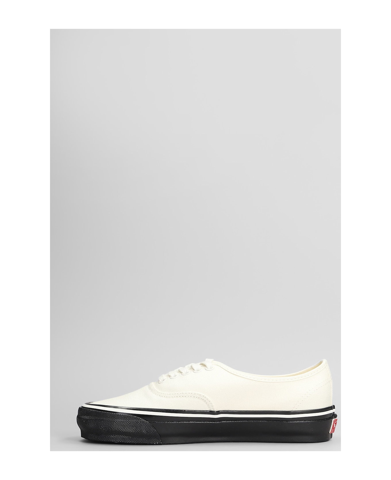 Vans Lx Authentic 44 Sneakers In White Canvas - white
