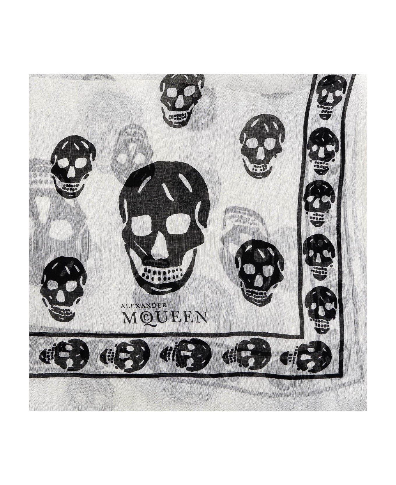 Alexander McQueen Skull Printed Scarf - White
