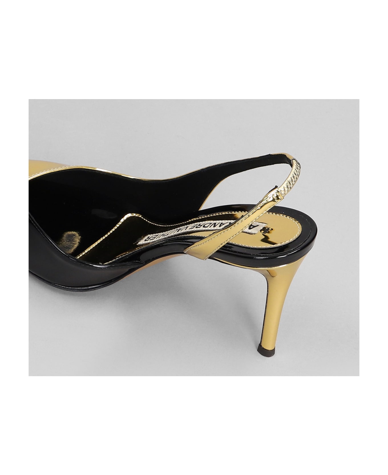 Alexandre Vauthier Pumps In Gold Leather - gold