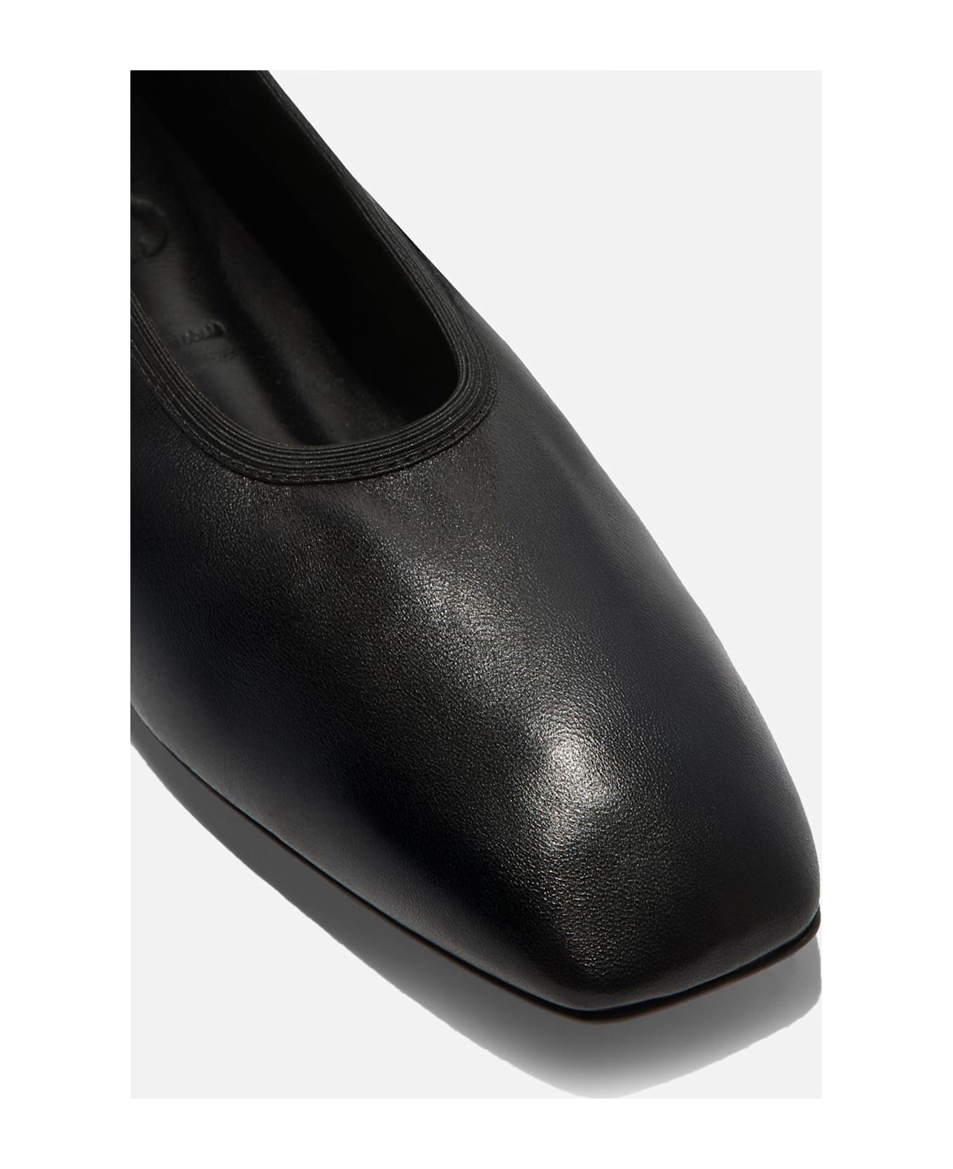 aeyde Nomi Nappa Leather Black - Black