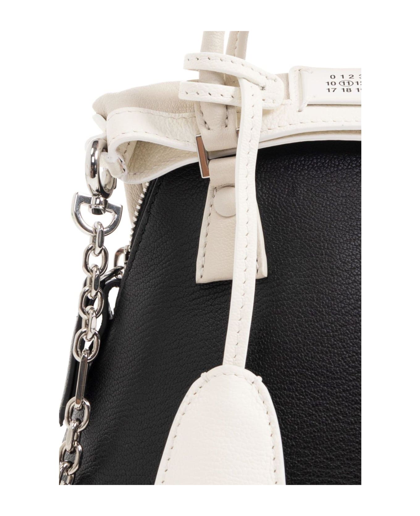 Maison Margiela 5ac Classique Micro Handbag - White/Black