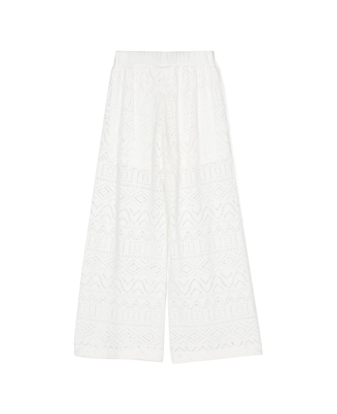 Monnalisa White Pants With Logo Plaque In Lace Girl - White ボトムス