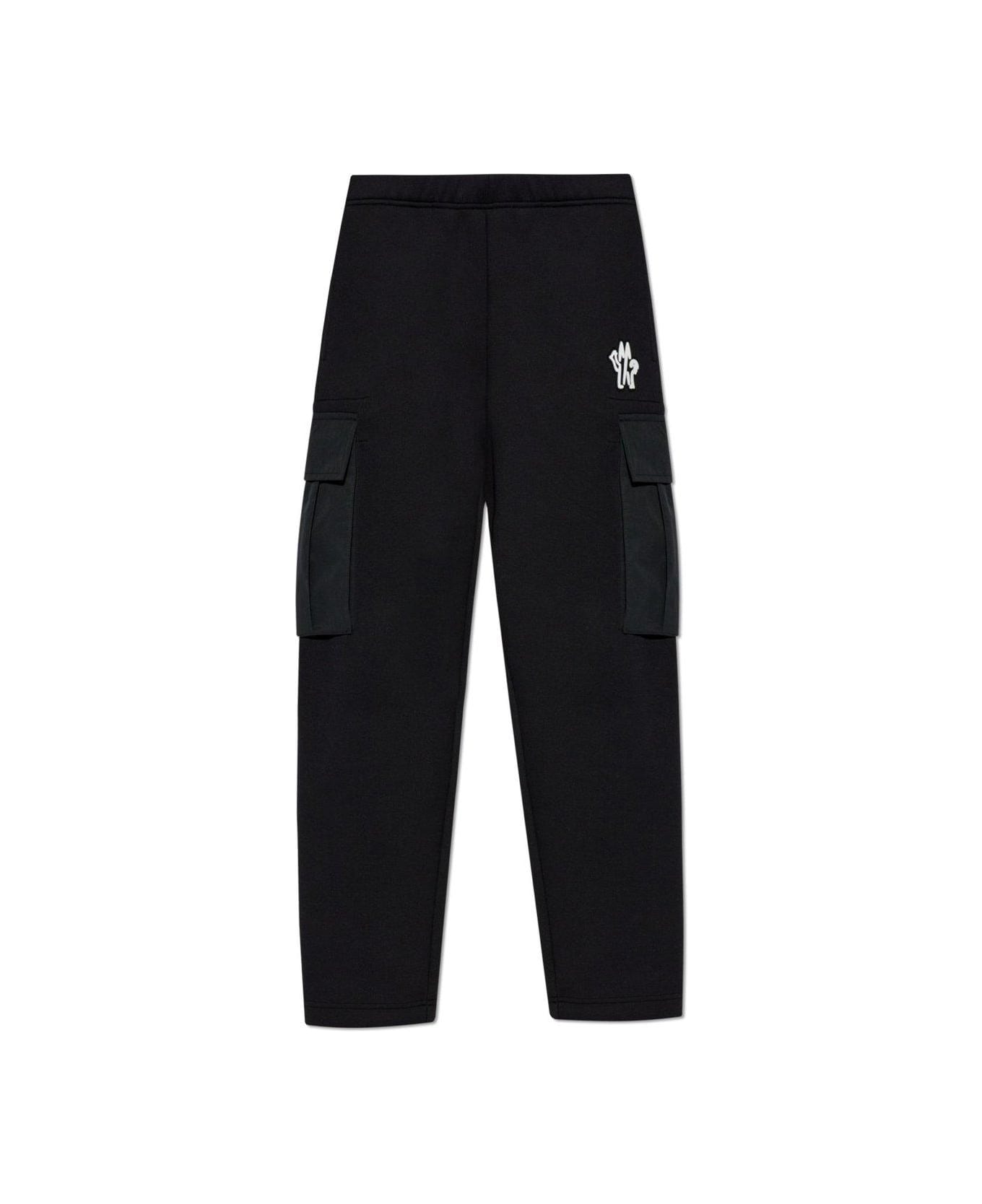 Moncler Logo Patch Cargo Sweatpants - BLACK