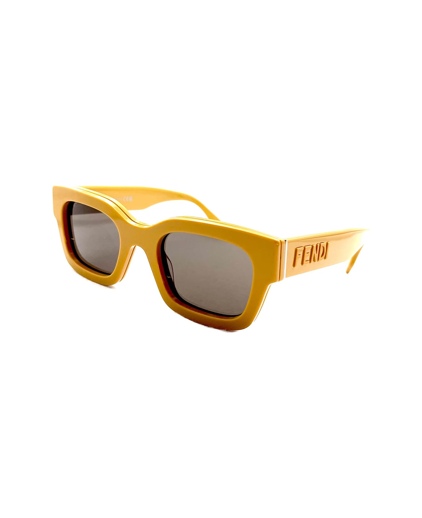 Fendi Eyewear Fe40119i 39e Sunglasses - Giallo