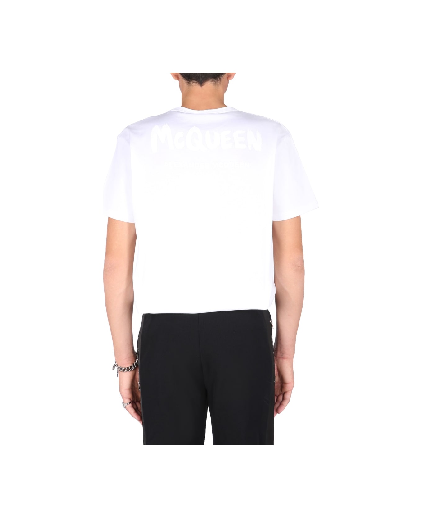 Alexander McQueen T-shirt With Graffiti Logo Print - WHITE