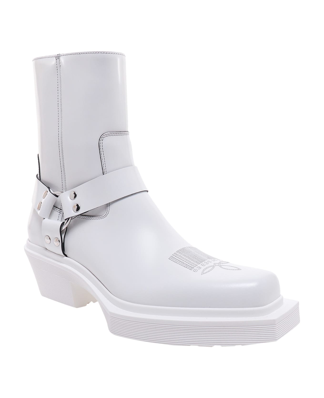 VTMNTS Boots - White