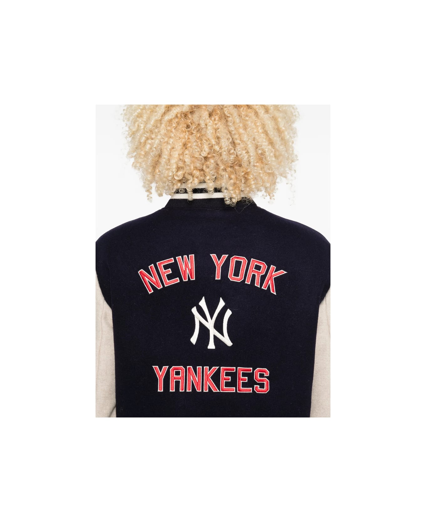 Sporty 
Rich Outerwear - BLUE/NEUTRALS