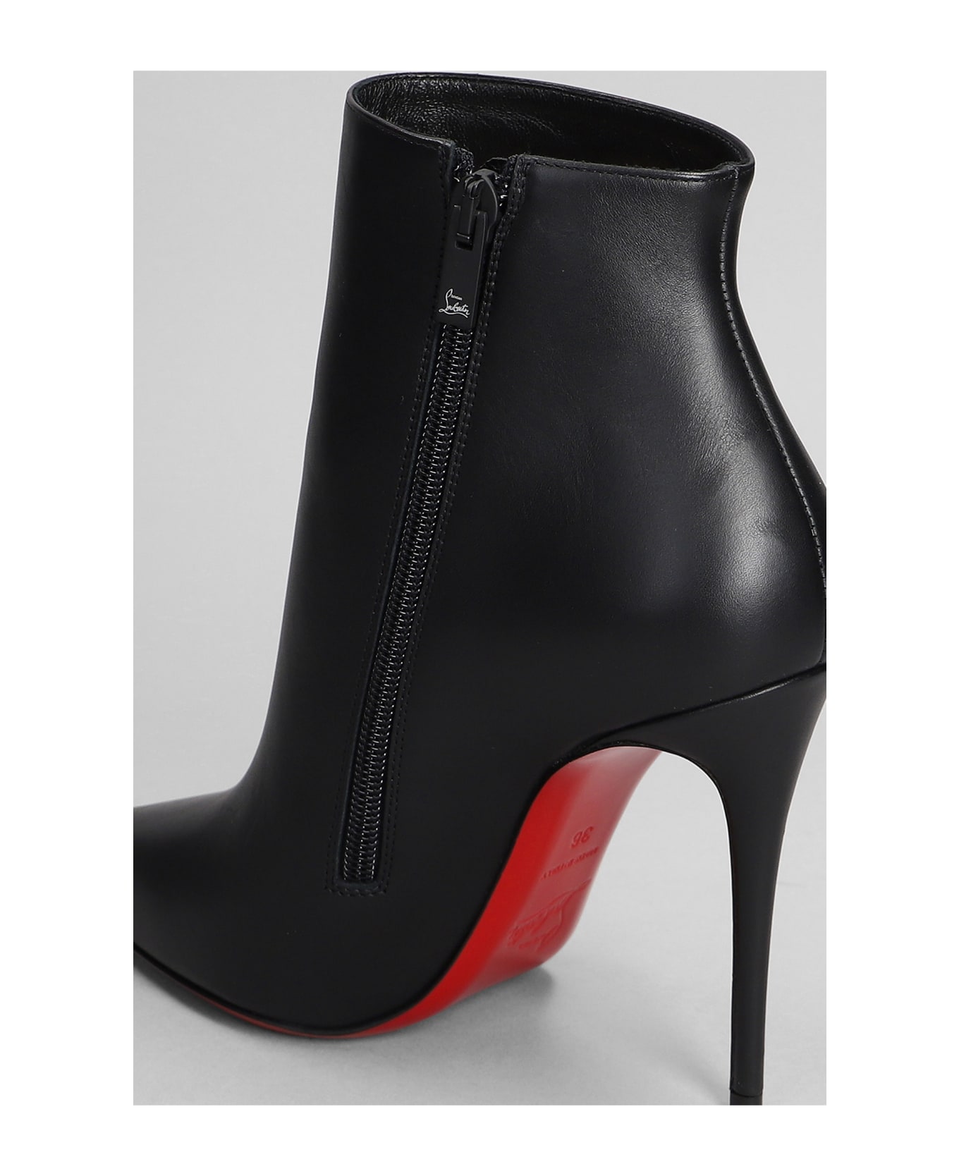 Christian Louboutin So Kate Booty High Heels Ankle Boots In Black Leather - black